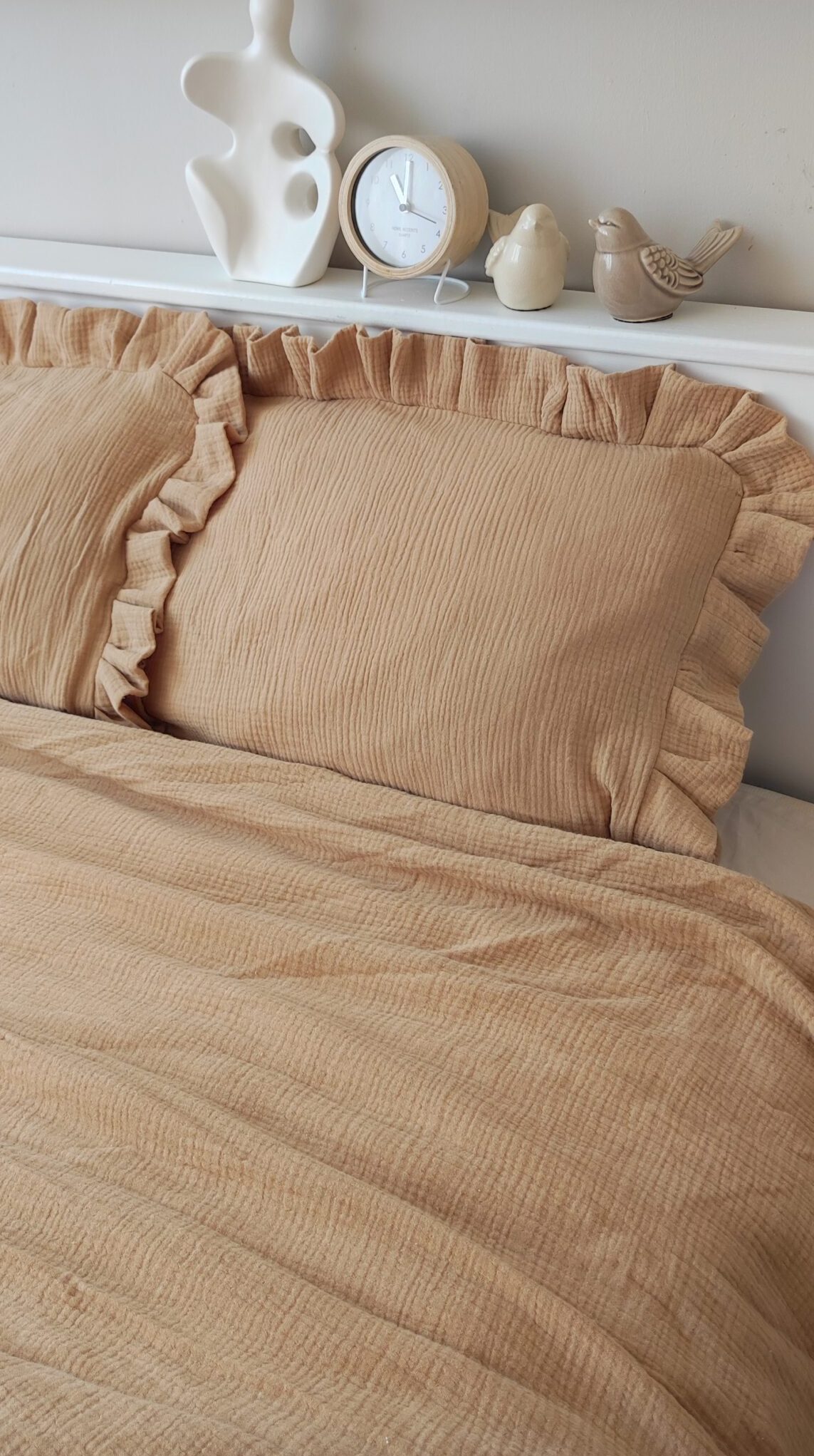 Muślinowy komplet pościeli TOFFI z falbanką