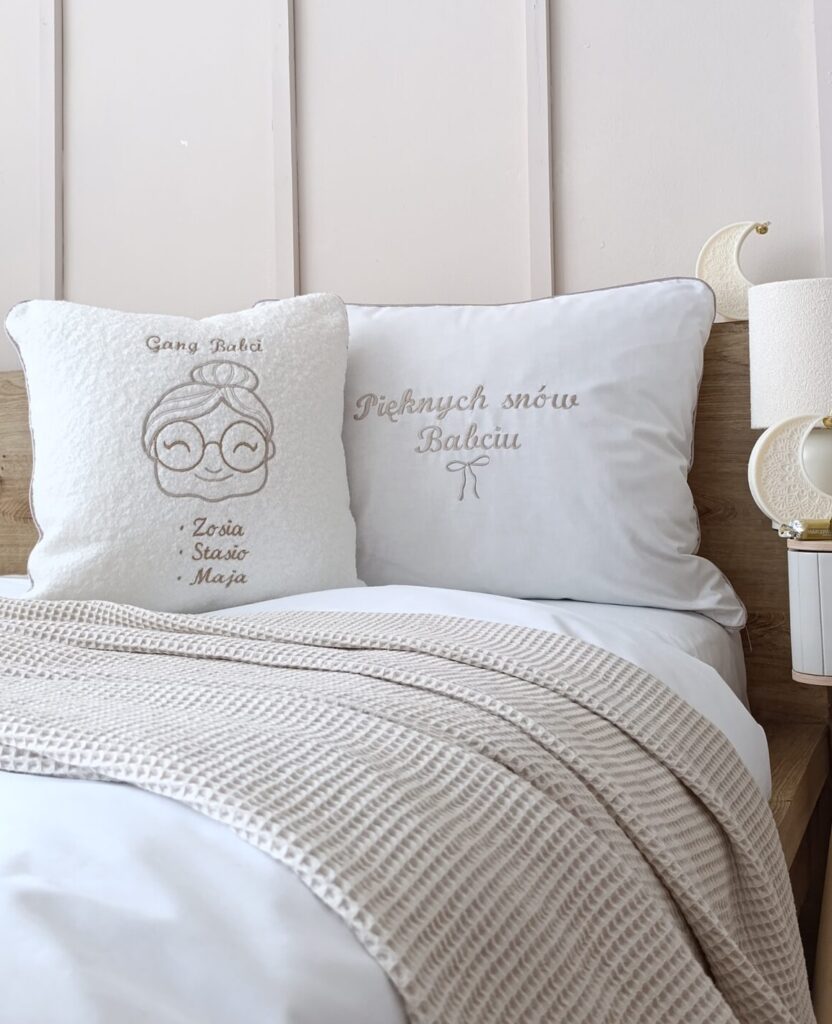 Pościel z okazji dnia babci i dziadka z haftem bawełna 100%