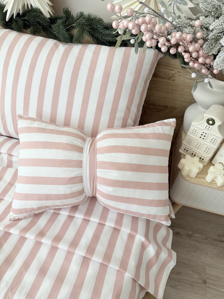 bawełniany komplet w biało-różowe pasy