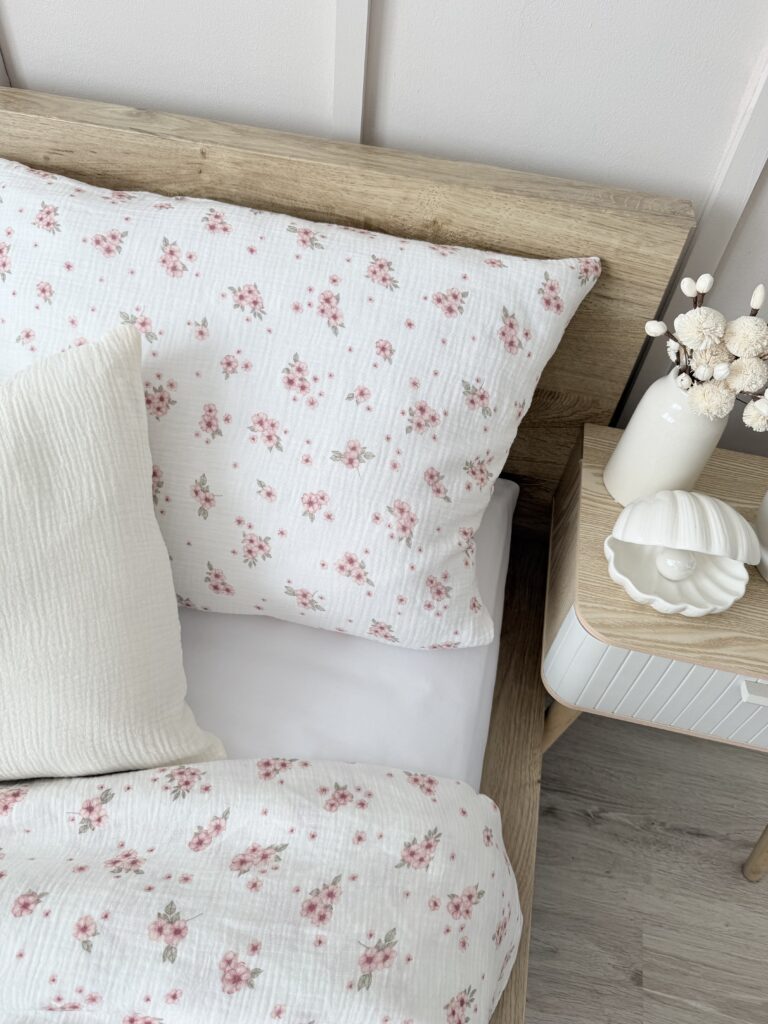 Antyalergiczna pościel muślinowa w kwiaty dla dzieci i dorosłych 100% bawełna