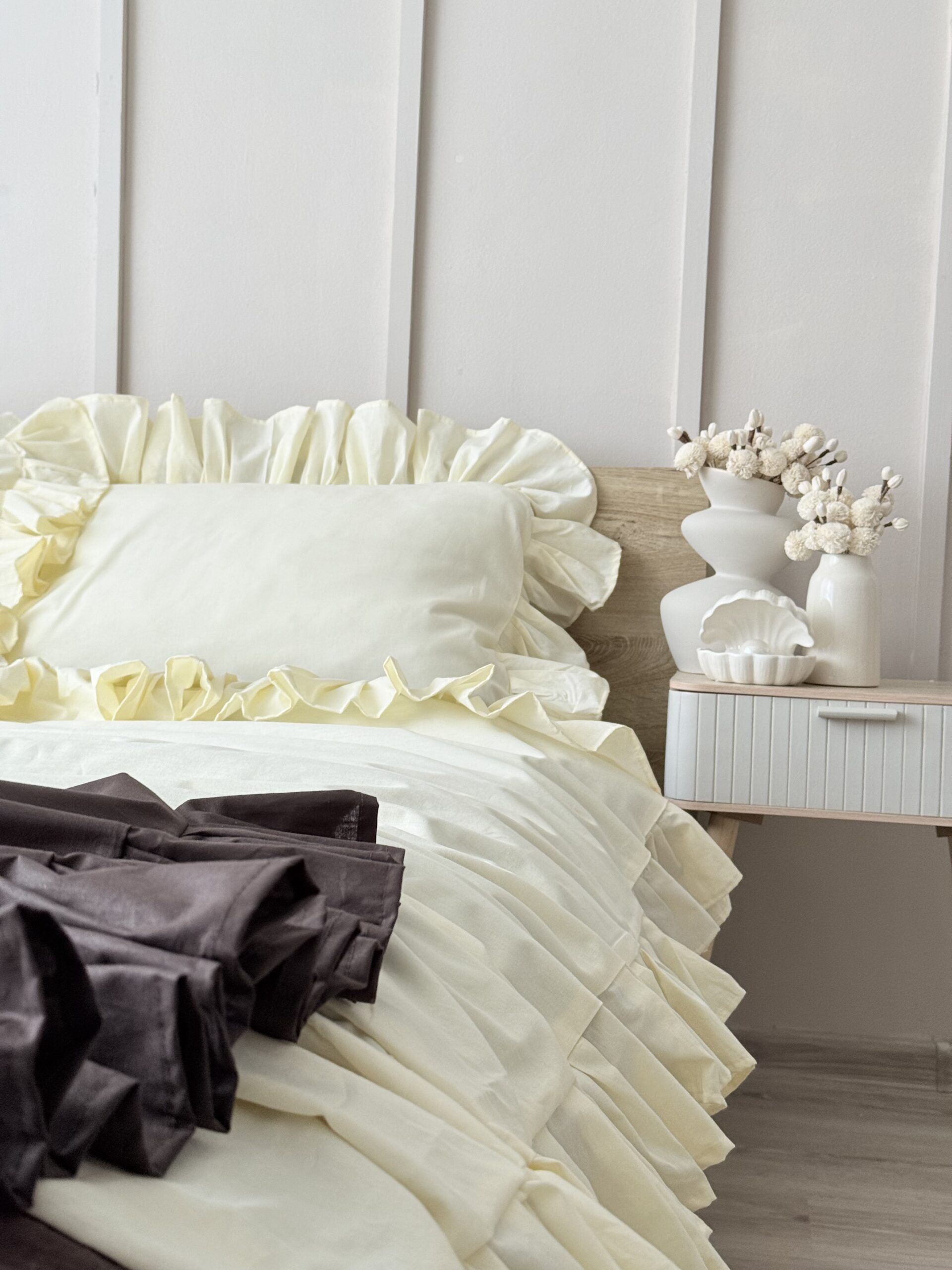 Pościel bawełniana na wymiar z falbanką ECRU